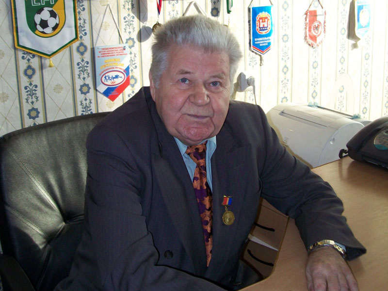 Семен Кушнеров